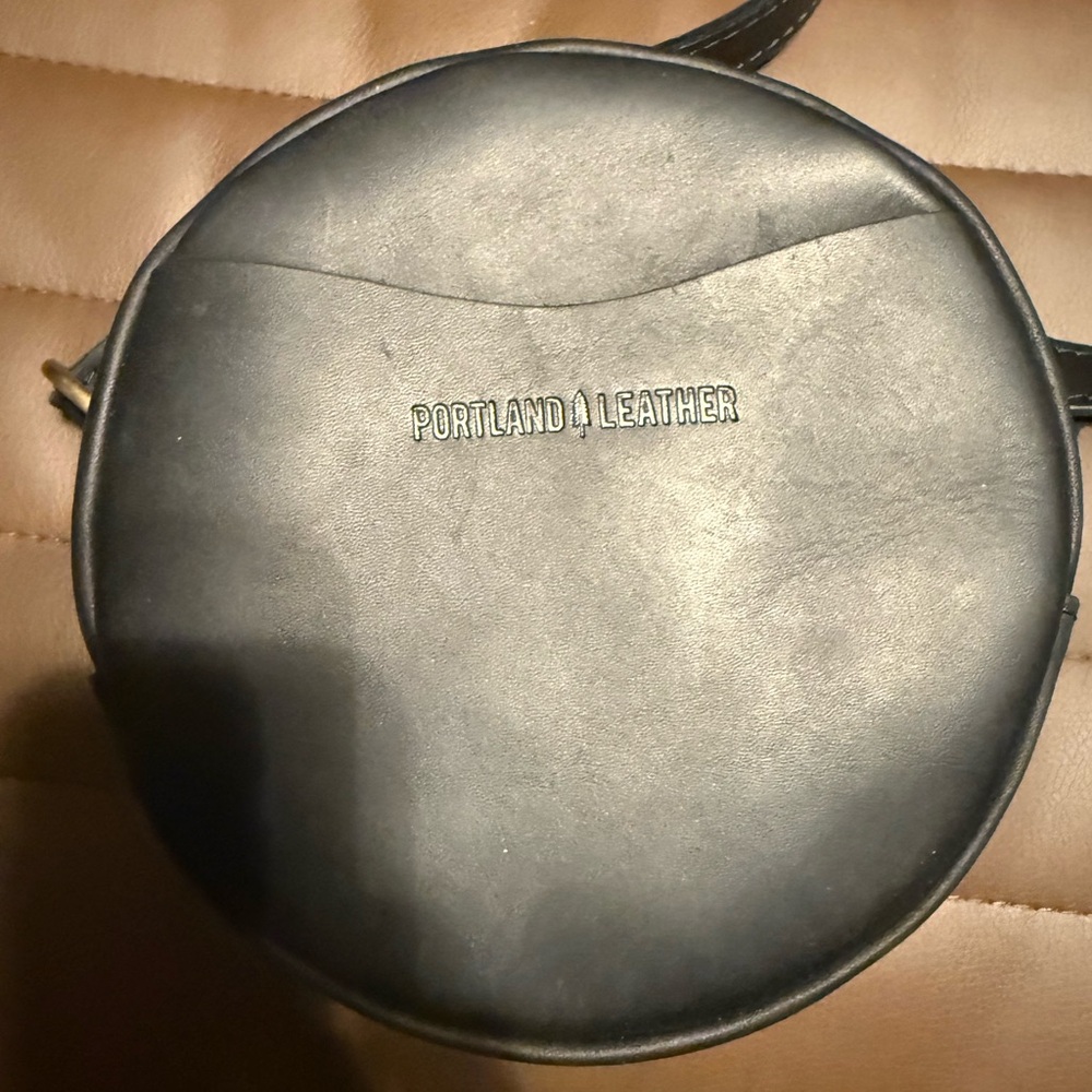 PORTLAND LEATHER CROSSBODY